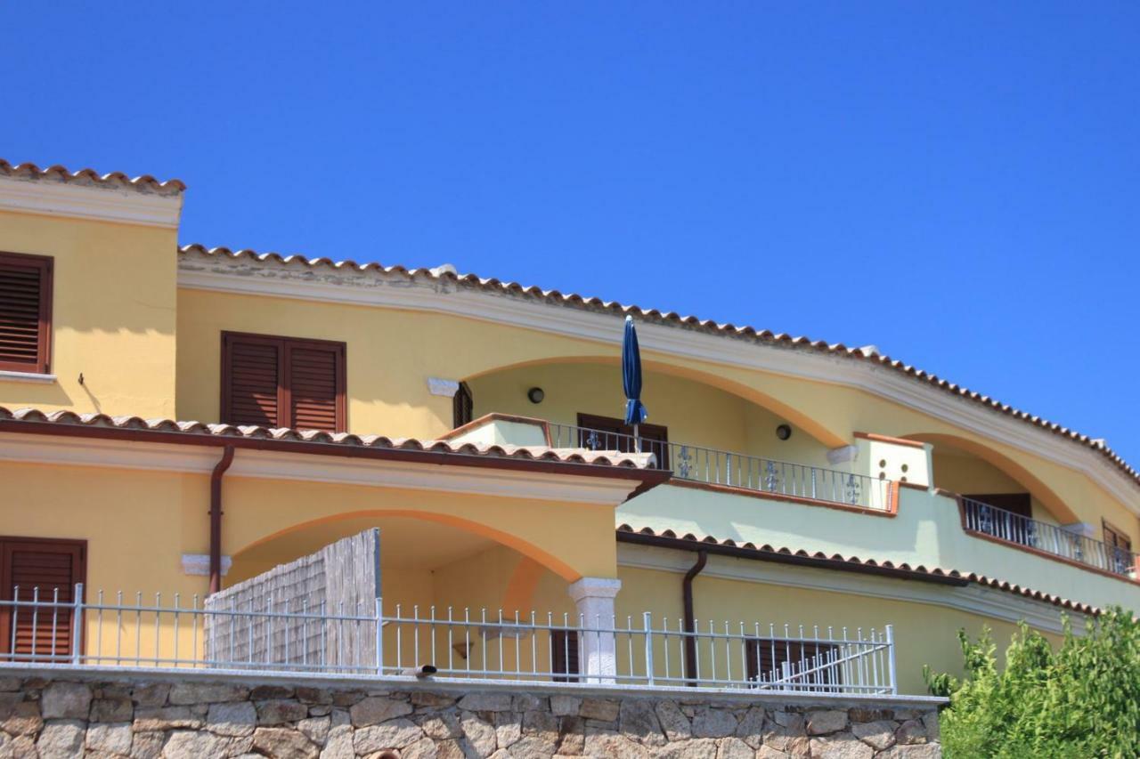 Вилла Seaview Apt Solita Budoni Экстерьер фото