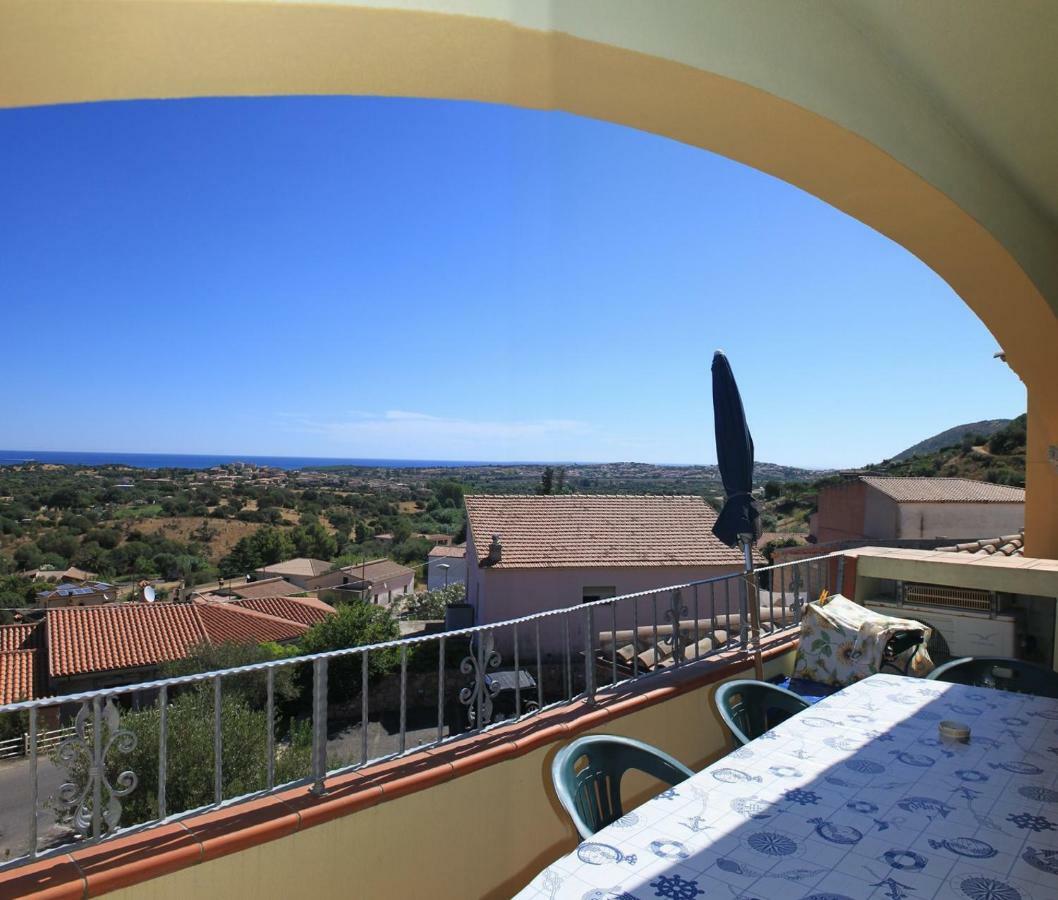 Вилла Seaview Apt Solita Budoni Экстерьер фото
